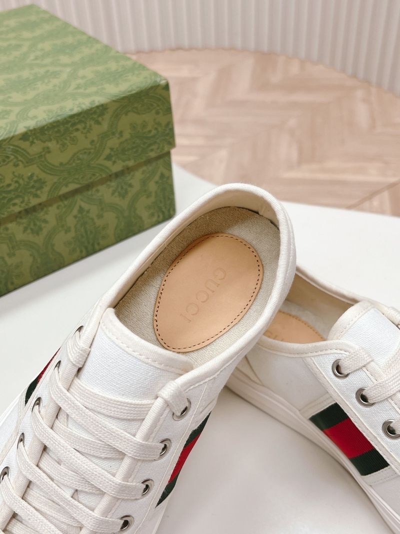 Gucci Casual Shoes